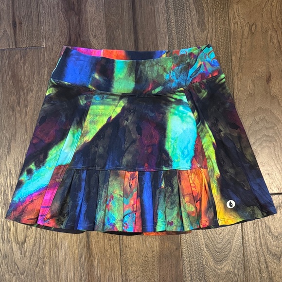 Colorful Dona Jo athletic skirt - Picture 1 of 5